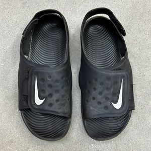 Nike Kids Black Sandals Shoes Slippers Velcro Size 1Y